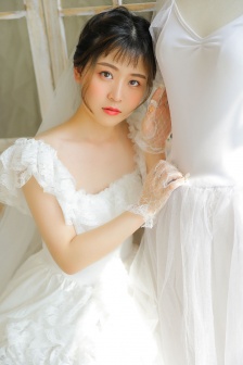 亚当君挣扎吧